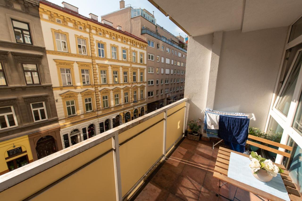 Vienna Lights Apartments - Burggasse ภายนอก รูปภาพ